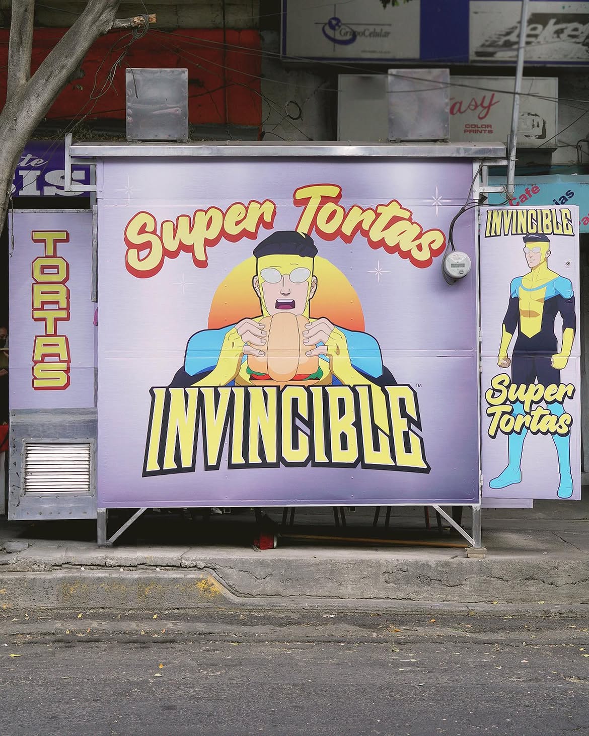 Tortería Invincible Storefront